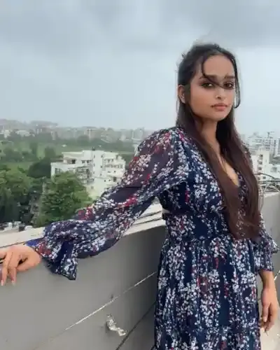 Vanthali Escorts