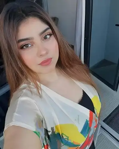 Vanthali Escort